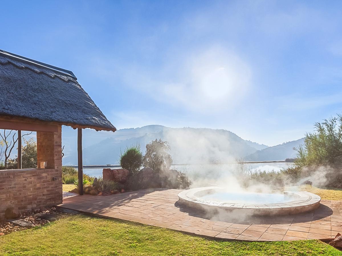 Kloofzicht Lodge & Spa Krugersdorp Zewnętrze zdjęcie Hot springs in the resort